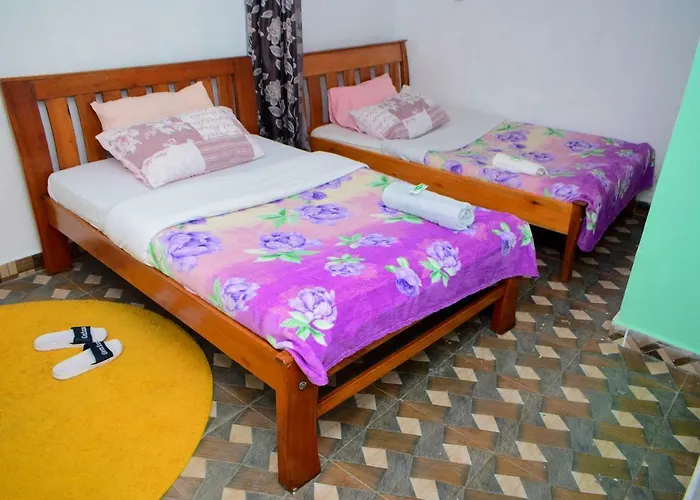 Kenya Inn