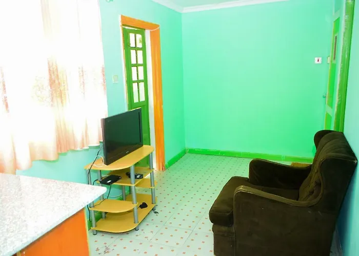 Kenya Inn